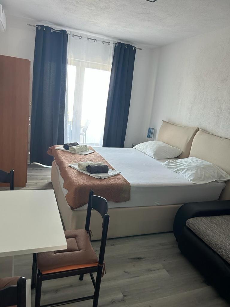 Apartmani Jukanovic Baška Voda Exterior foto